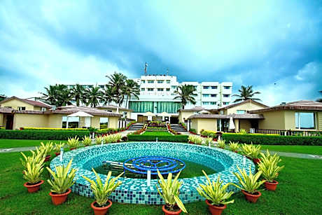 Hotel Holiday Resort