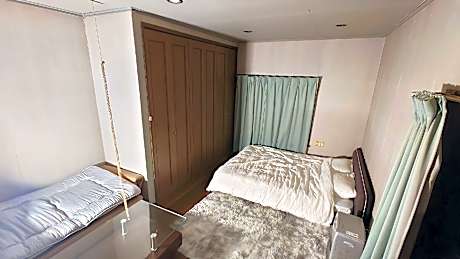 Deluxe Twin Room with Extra Bed - Non-Smoking