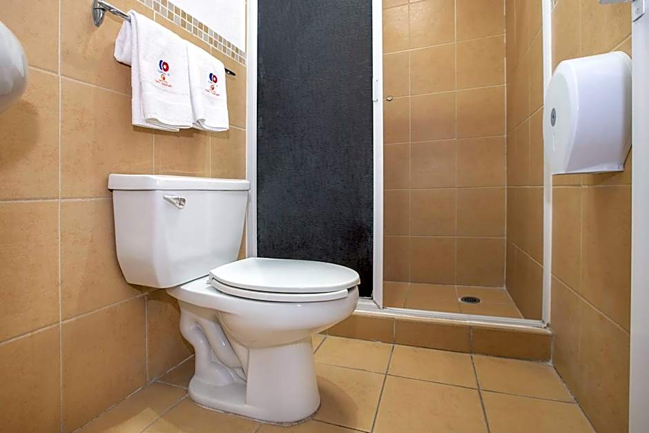 Hotel Euro Confort,Pachuca