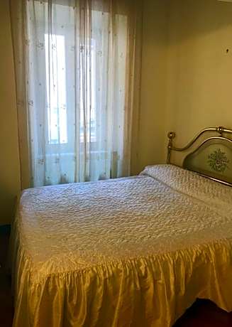 Double Room with Private External Bathroom