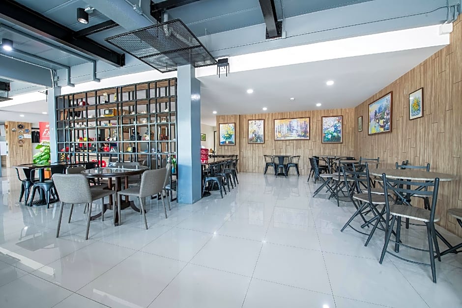 Sattahip 9 Boutique Hotel