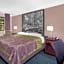 Super 8 by Wyndham Austell/Six Flags