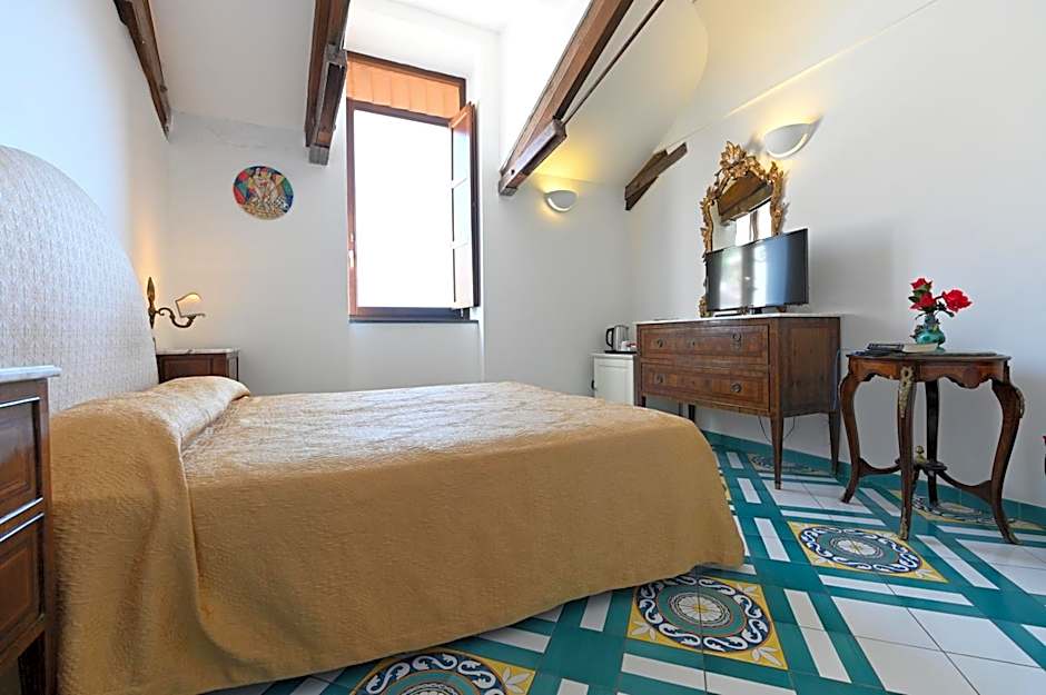 Hotel Croce Di Amalfi