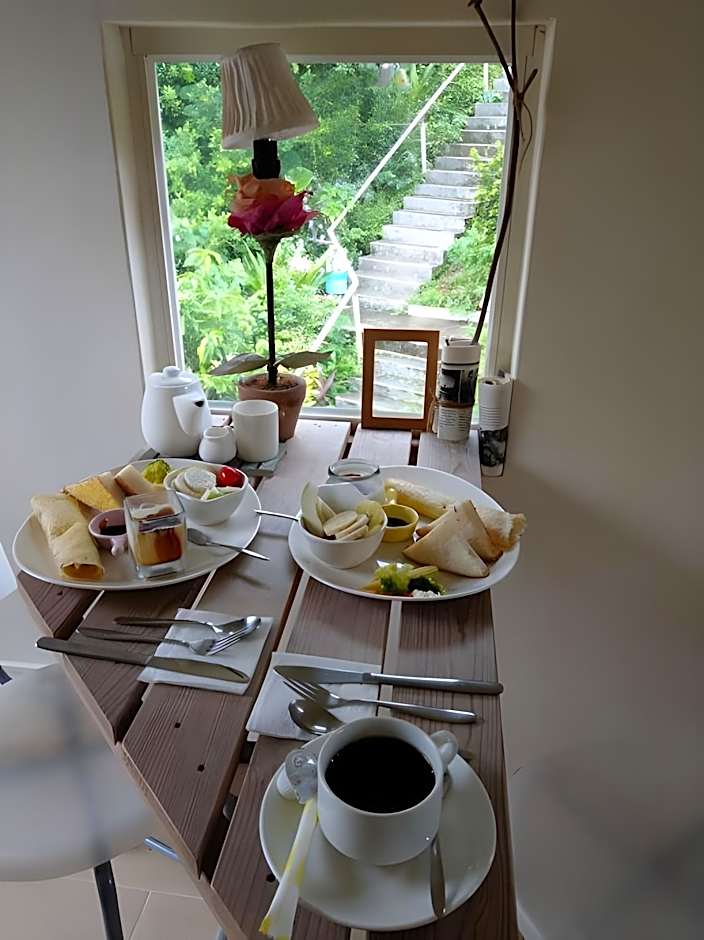 Sea Cafe Bed and Breakfast