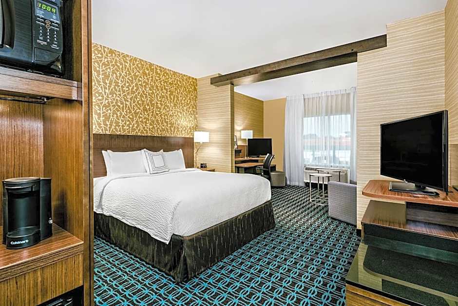 Fairfield Inn & Suites by Marriott Van