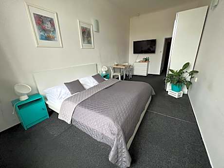 Economy Quadruple Room