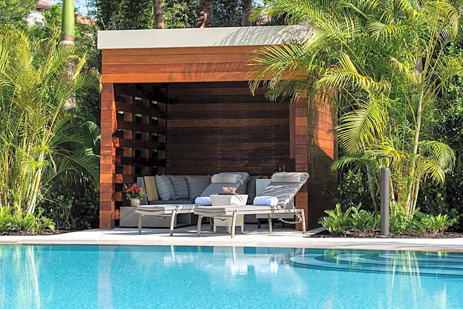 The Ritz-Carlton Naples, Tiburón