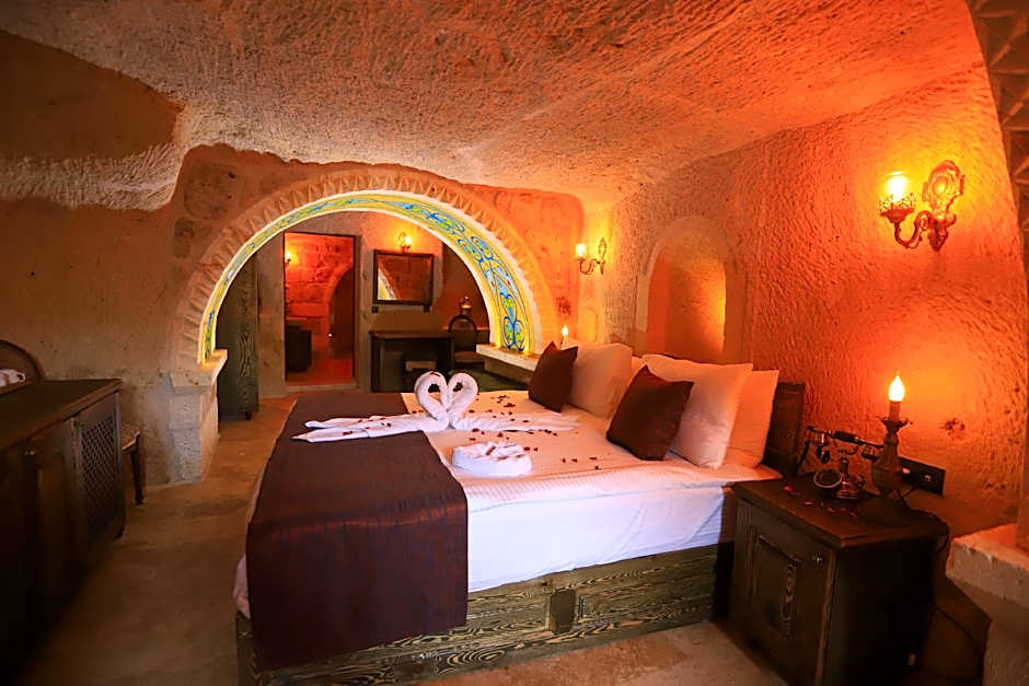 DOCTOR'S CAVE SUİTES