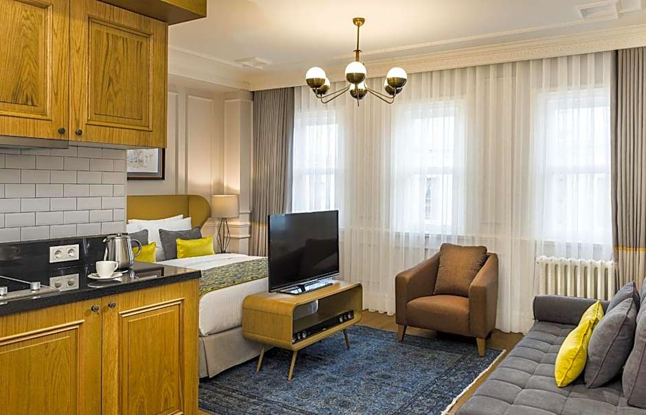 Nevv Bosphorus Hotel & Suites