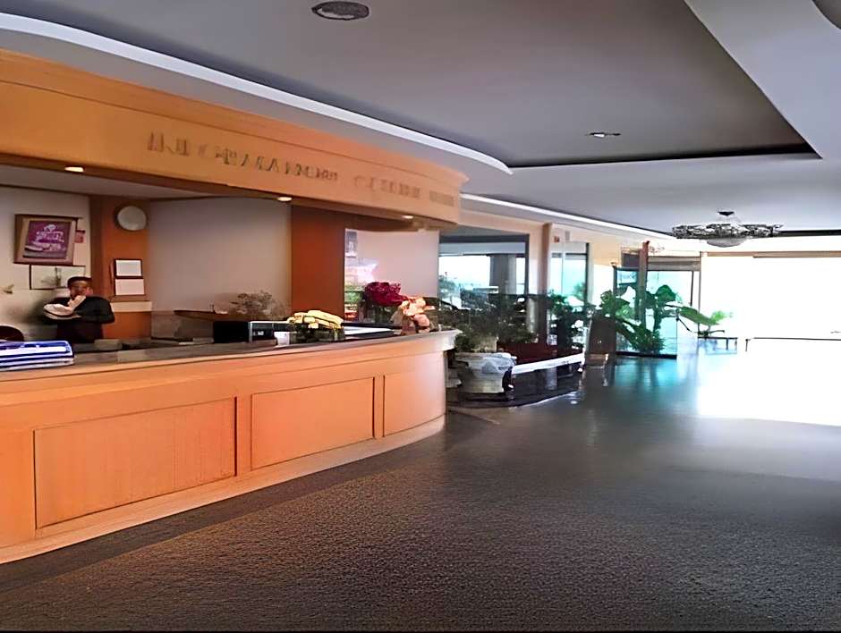 SR Hotel