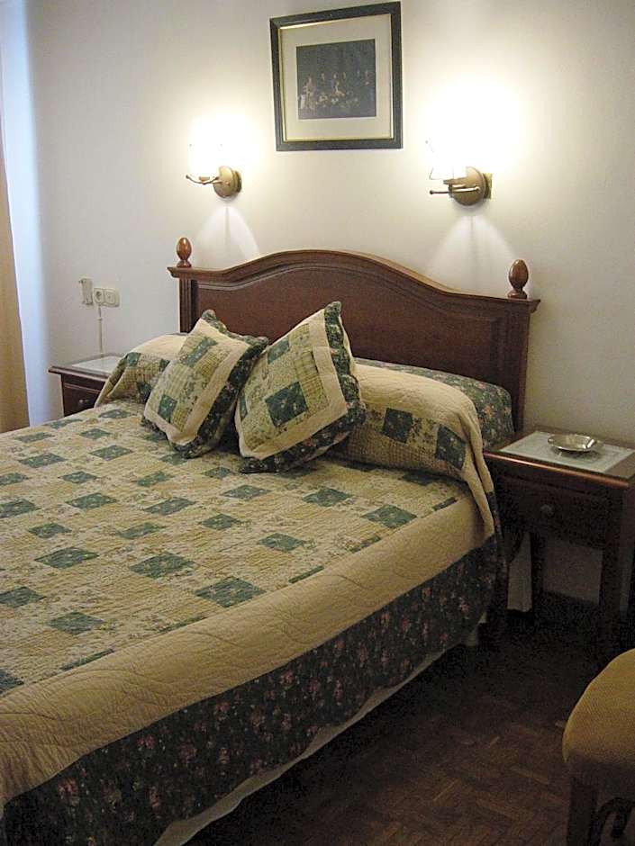 Hostal Colon Antequera