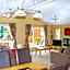 Paradise Lakeside Lodges