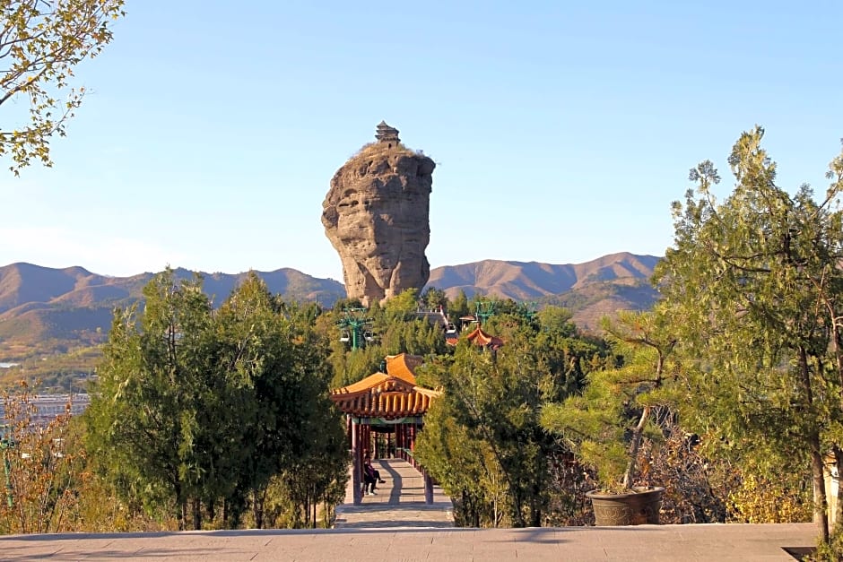 Imperial Palace Hotel