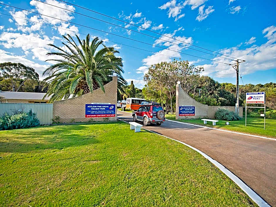 Acclaim Pine Grove Holiday Park