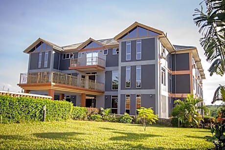 Pearl On the Nile Hotel