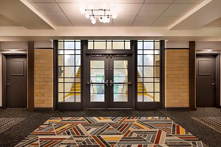 The Slate Denver, Tapestry Collection By Hilton