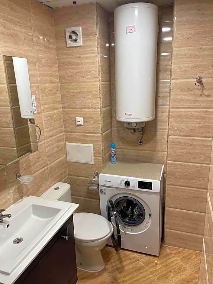 Premier Fort Beach 4