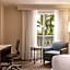 Hilton Naples