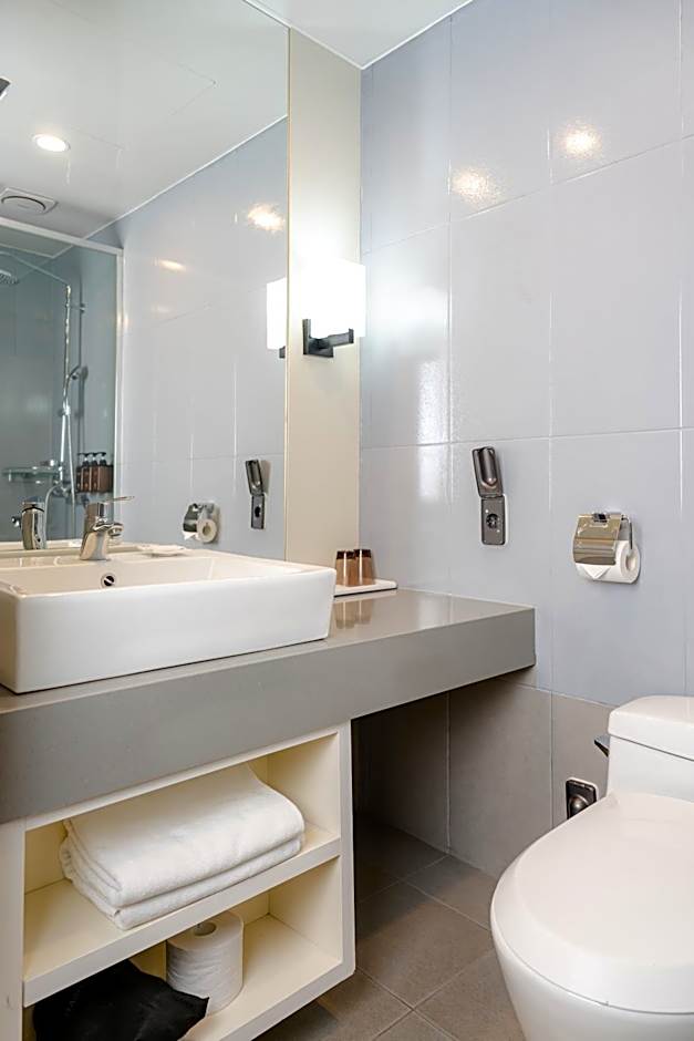 Seogwipo Hills Hotel