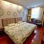GreenTree Inn Jiangsu ZhenJiang Jurong New Bus Station Express Hotel