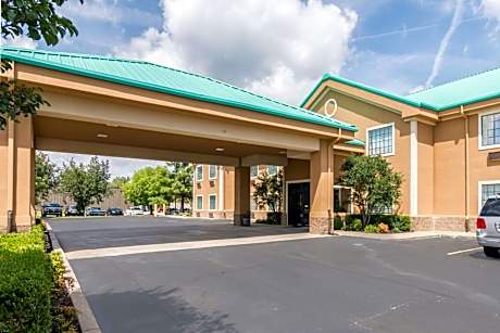 Quality Inn & Suites Alma - Fort Smith Northeast
