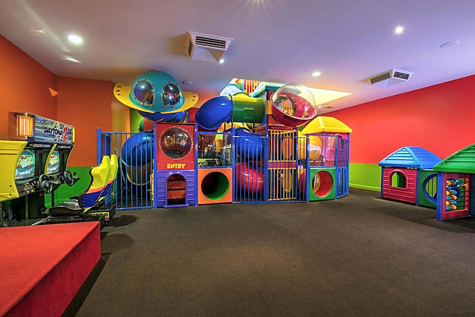 Nightcap at Waltzing Matilda Hotel