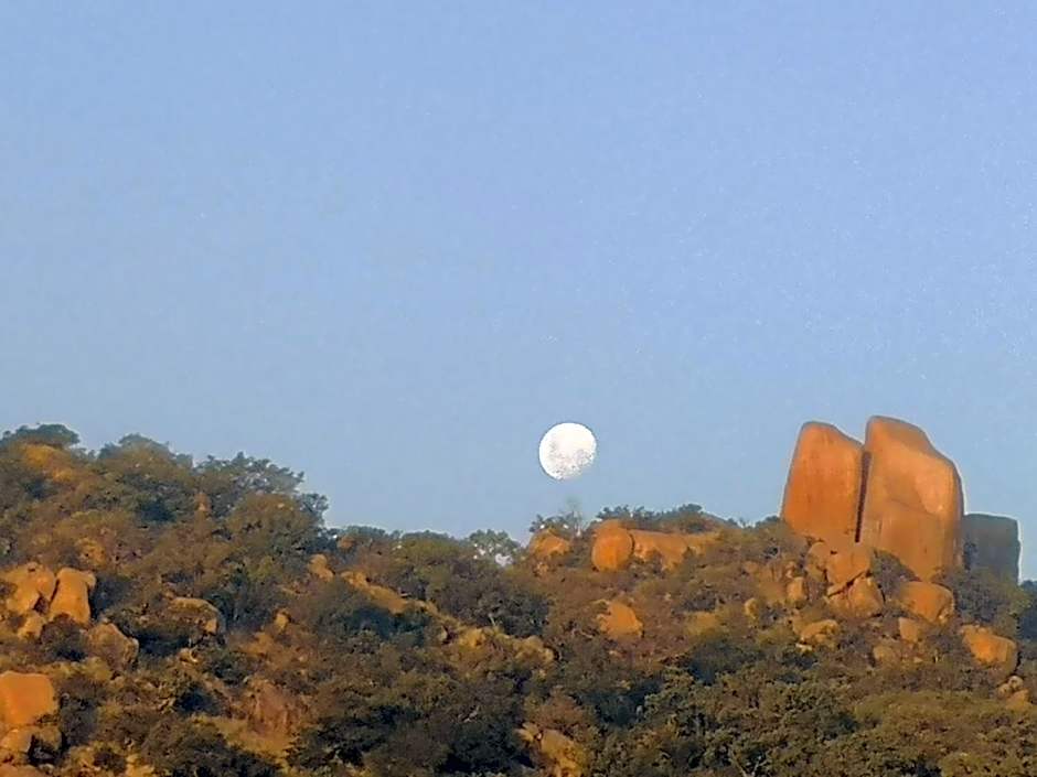 Boulders Safari Lodge