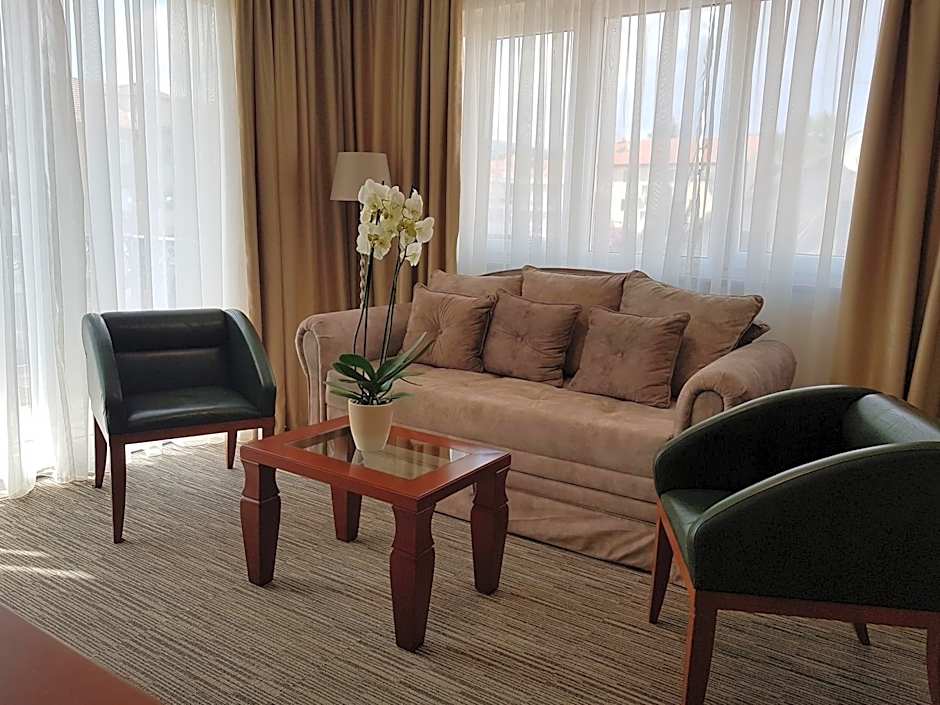 Hotel Montenegrino
