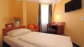 Hotel Astro