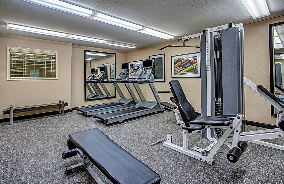 Candlewood Suites Louisville Airport by IHG