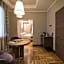 Solo Experience Hotel