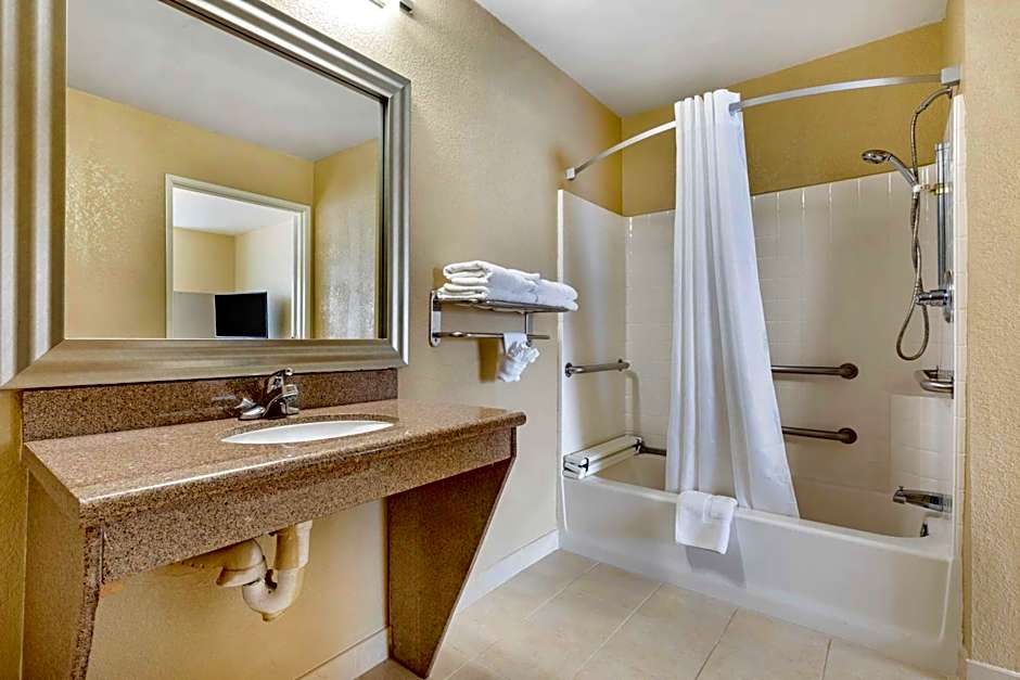 Best Western Plus Waco North
