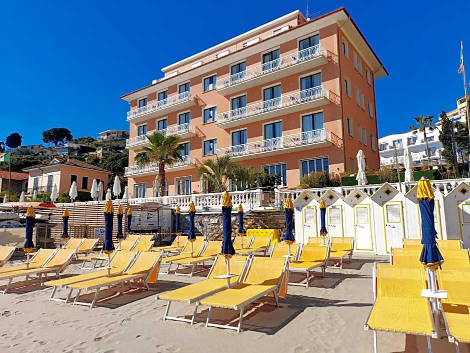 Hotel Golfo e Palme