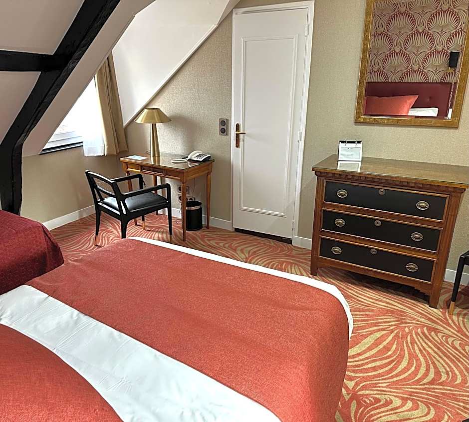 Churchill Hotel Bayeux Centre