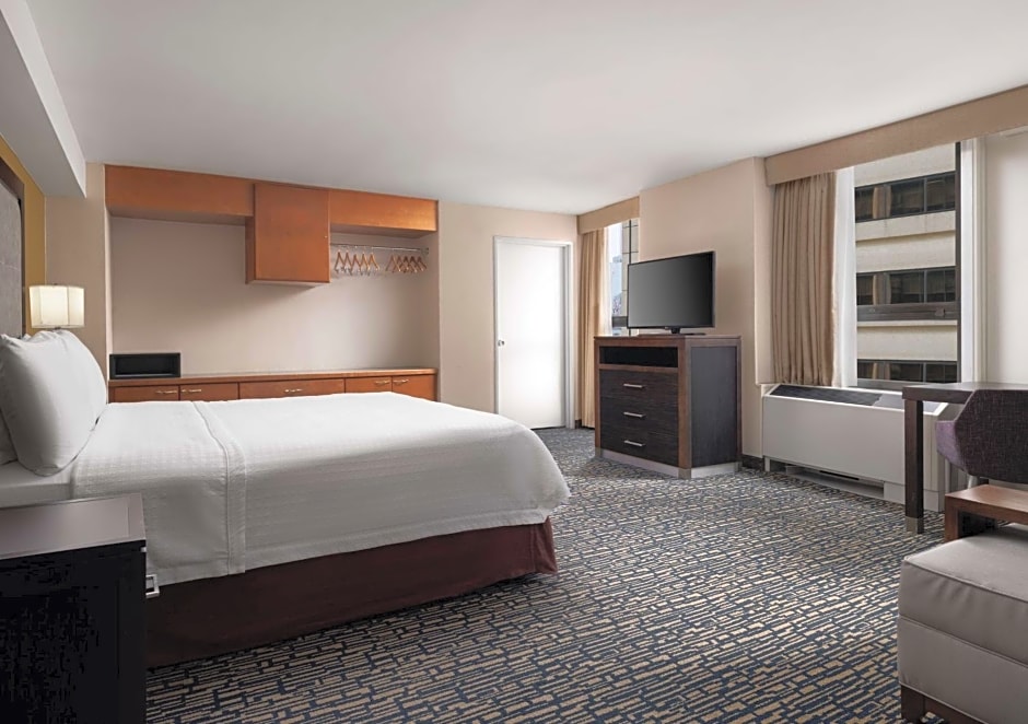 Homewood Suites By Hilton Chicago Downtown - Magnificent Mile