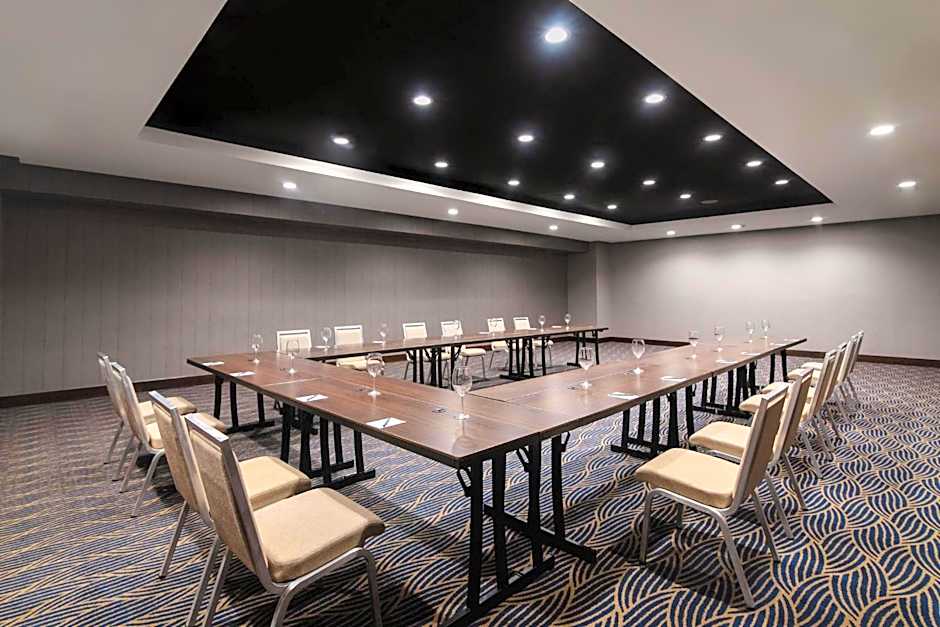 Embassy Suites By Hilton Santo Domingo