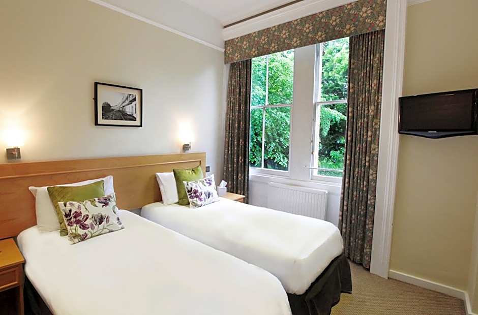 Victoria Square Hotel Clifton Village