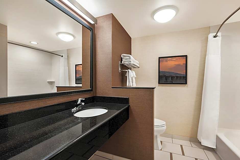 Fairfield Inn & Suites by Marriott Hershey Chocolate Avenue