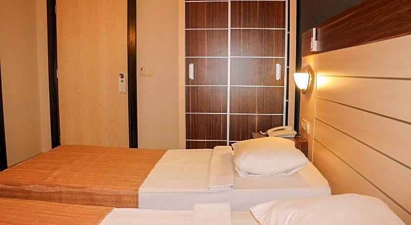 hawaii suite beach hotel