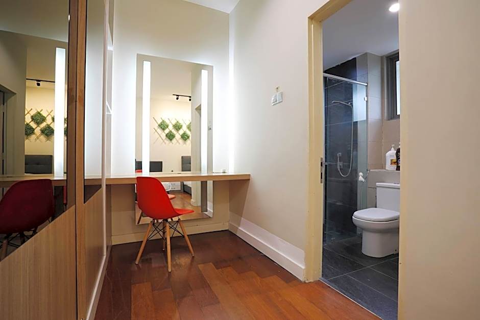 AJ Suites @ Loft Imago KK