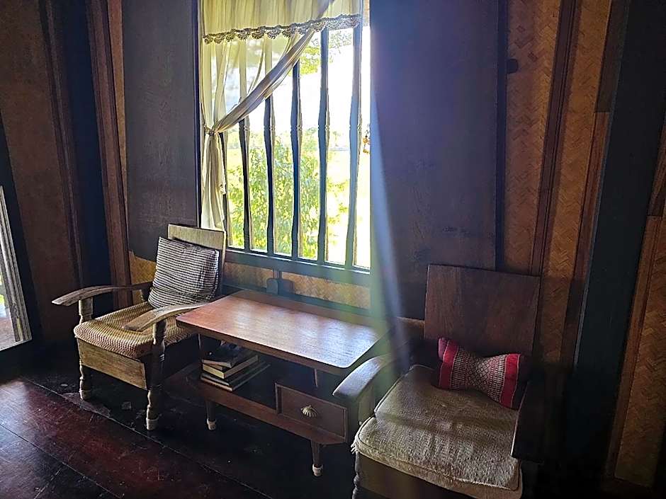 Tung Tong Homestay & Camping