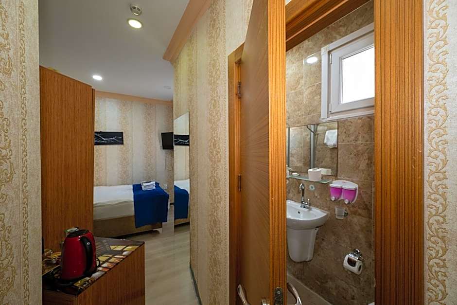 Maxwell Hotel