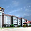 La Quinta Inn & Suites by Wyndham Mt. Pleasant