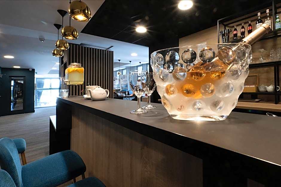 Nemea Appart Hotel Nice Arenas Aéroport