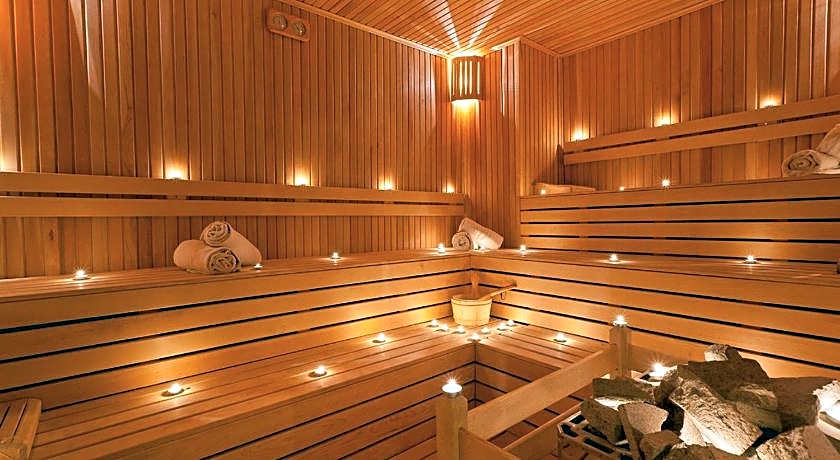 Grand Niki Hotel & Spa