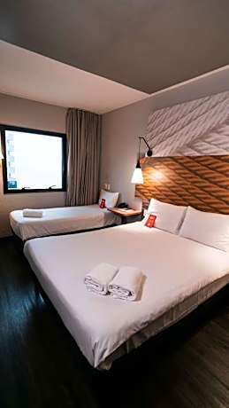 Double Room with Extra Single Bed and Sea View