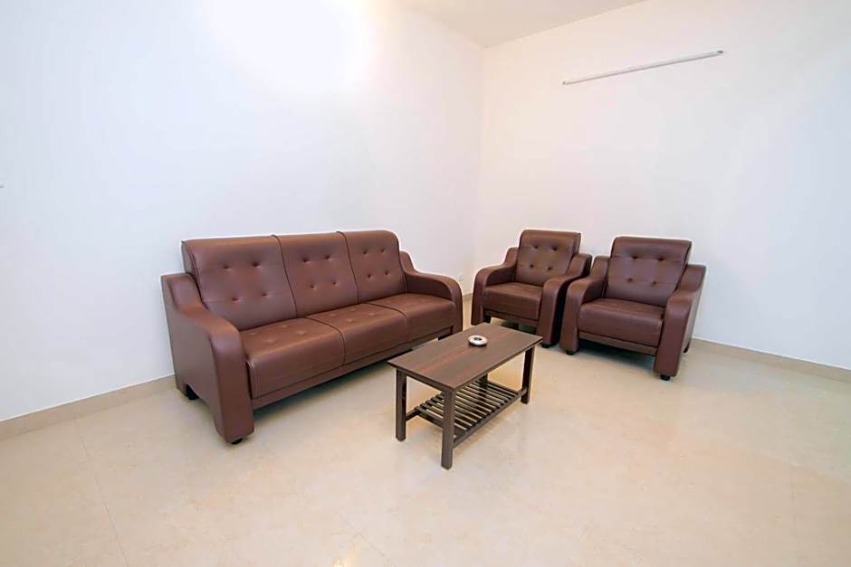 ThulasiRams Service Apartments