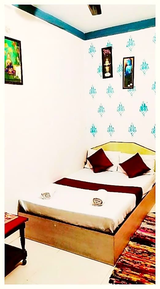 Goroomgo Mohit Paying Guest House Varanasi