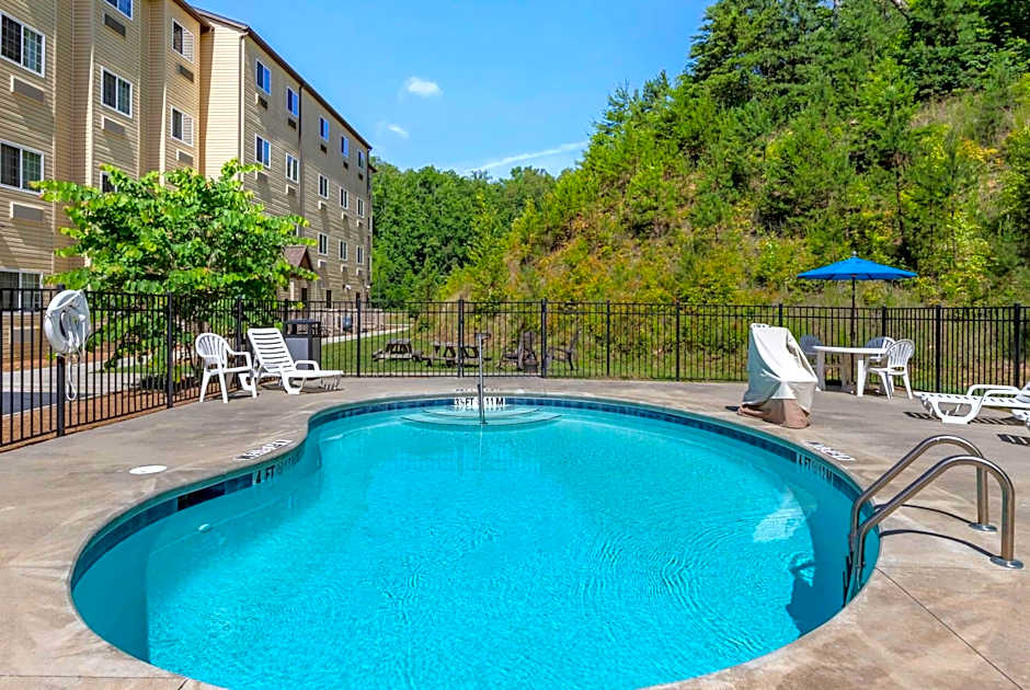 Microtel Inn & Suites By Wyndham Sylva Dillsboro Area