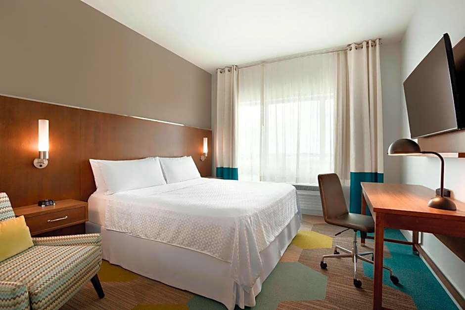 Four Points by Sheraton Miami Airport